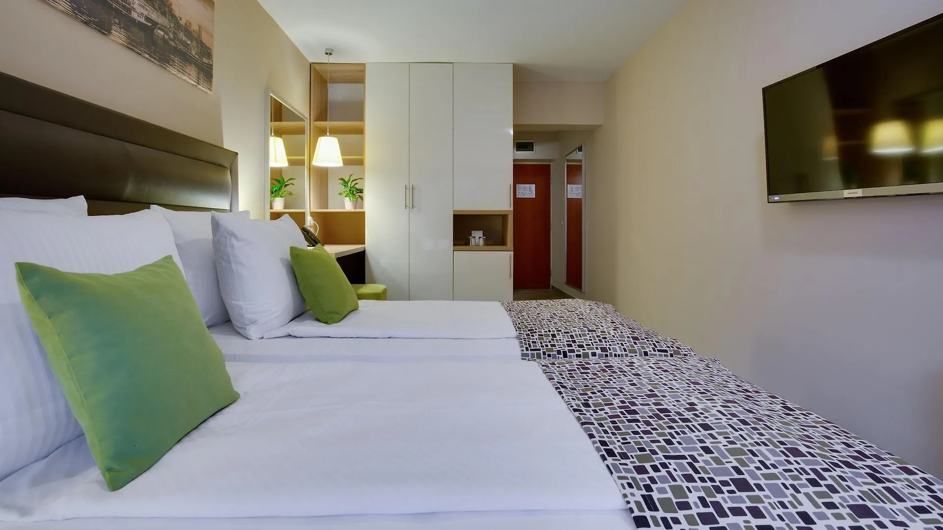 Hotel Pinija Petrcane