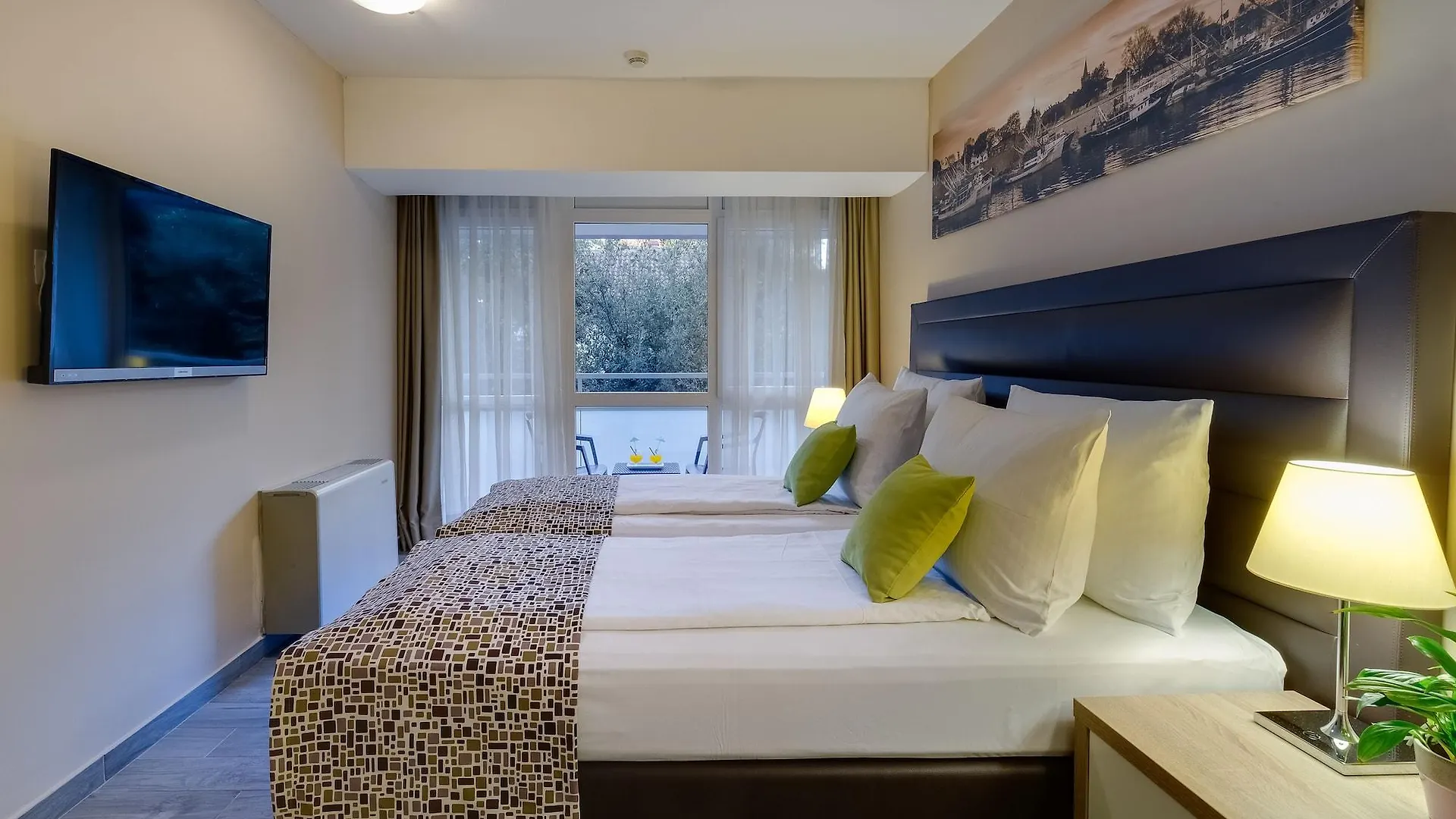 Hotel Pinija Petrcane