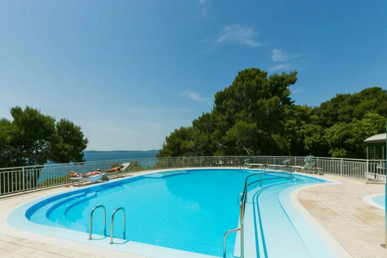 Hotel Pinija Petrcane